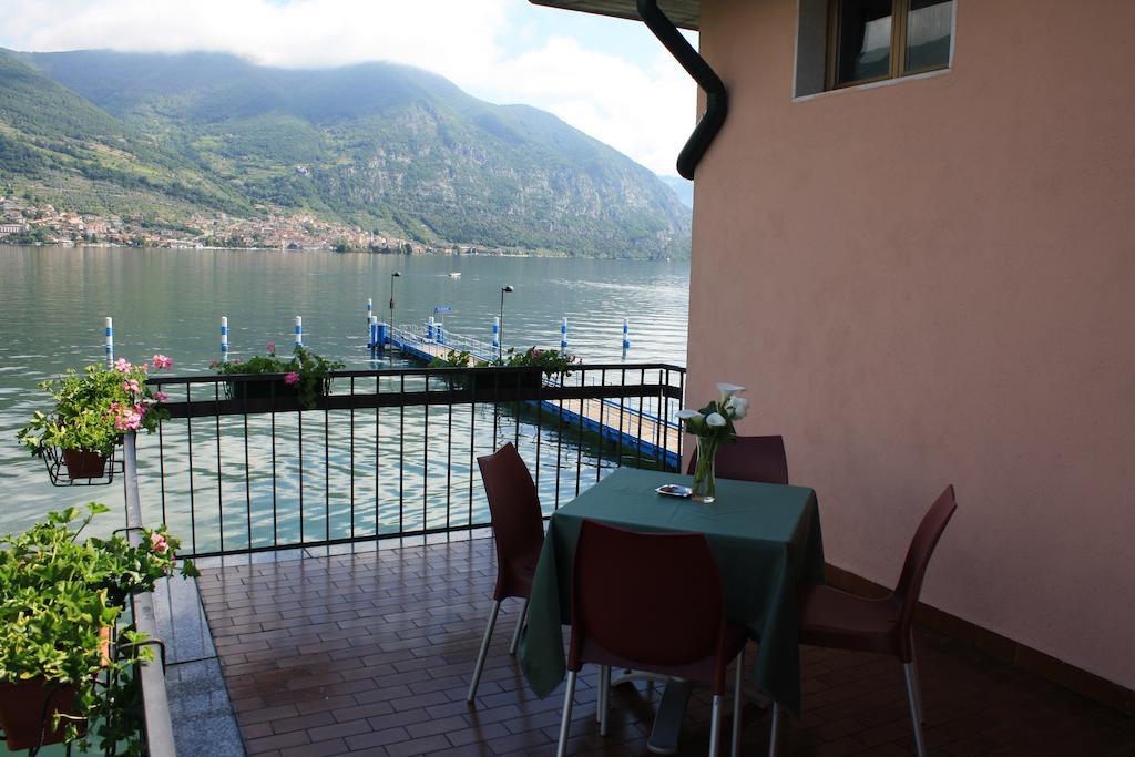 Albergo Ristorante Punta Dell'Est Clusane Exterior foto
